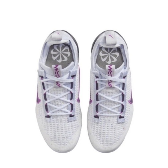 Nike Air VaporMax FK -White Football Grey Hot Fuchsia Dark Raisin - 5.5Y - Picture 4 of 9